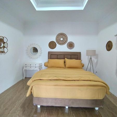 Villa Kota Bunga Malini 7 Cinengangirang Ngoại thất bức ảnh