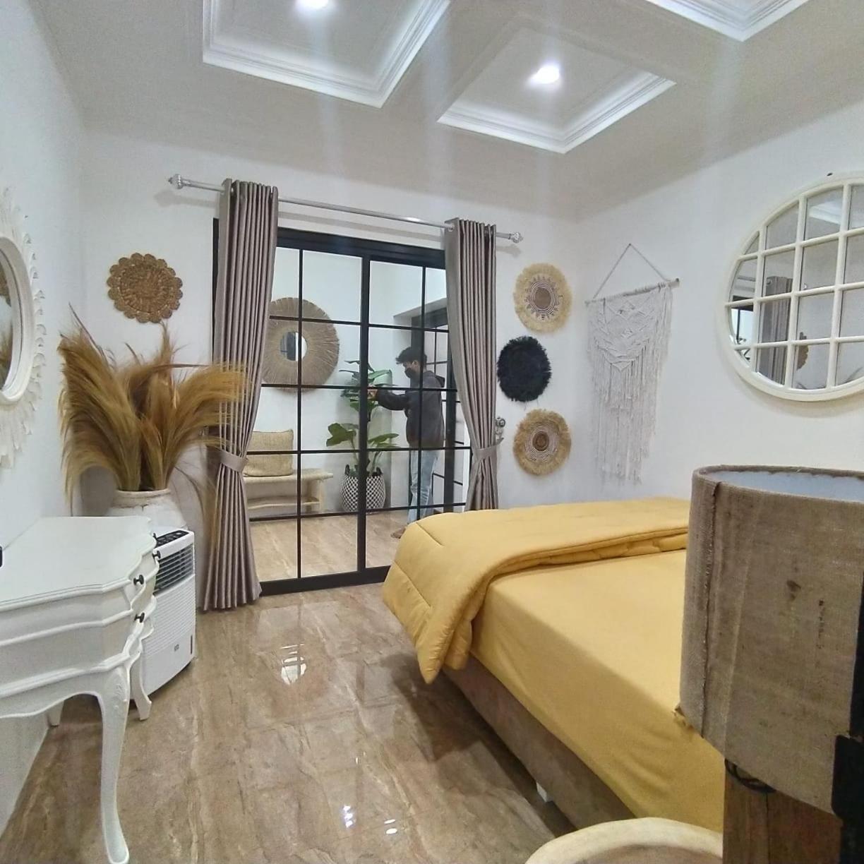 Villa Kota Bunga Malini 7 Cinengangirang Ngoại thất bức ảnh